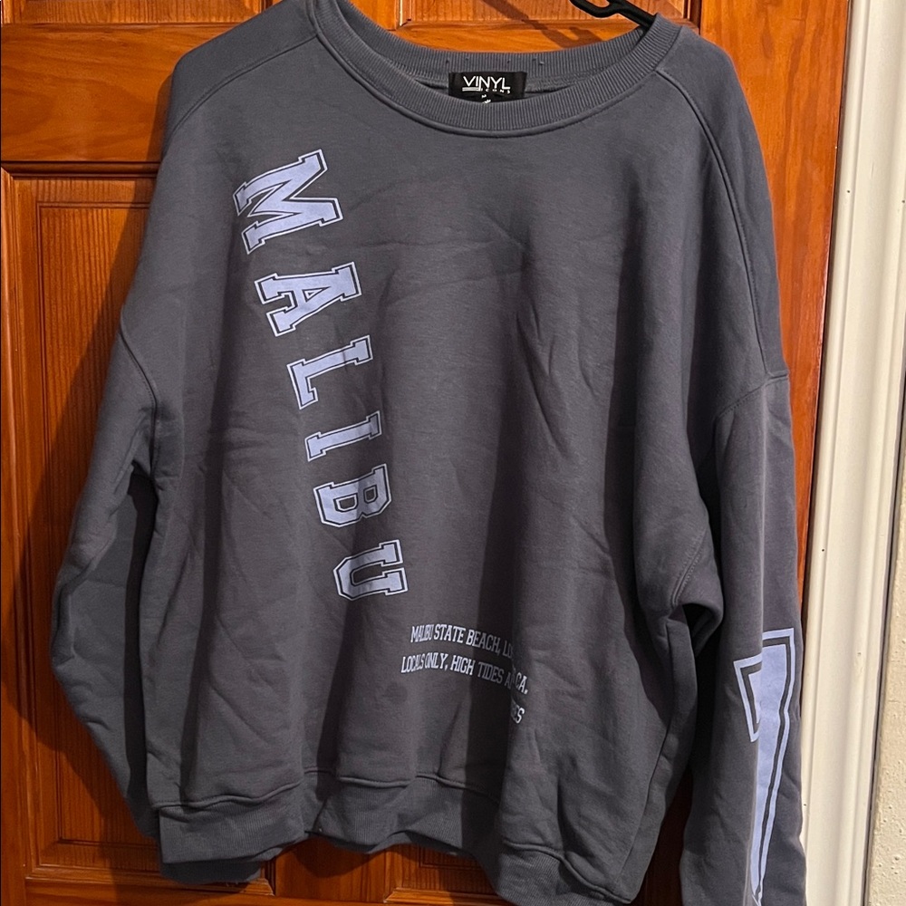 Women’s oversized ebony sweatshirt